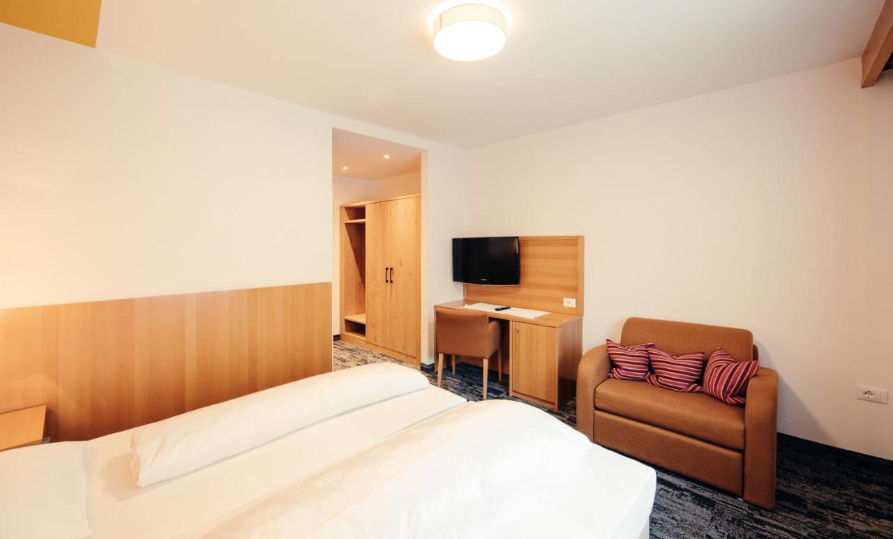 Hotel Ludwigshof & Luvina Trodena Habitación foto